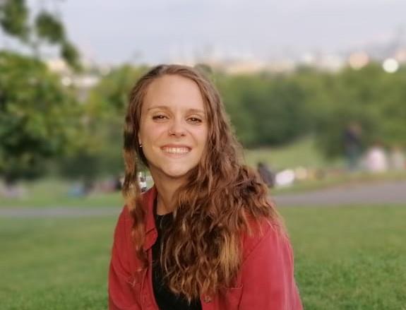 Laureata in farmacia offre ripetizioni di chimica, biologia, biochimica e scienze per studenti delle superiori o universitari