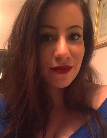 Laureata in lettere moderne è disponibile per lezioni private, non esitate a contattarmi!
