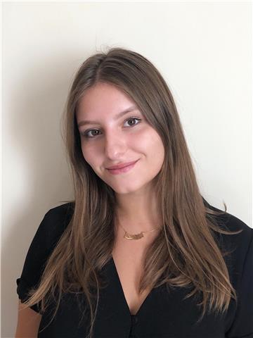 Professeur de français native propose des cours complets pour vous faire devenir des vrais experts de l'orthographe et de l'art oratoire