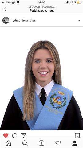 Soy una chica joven con mucha motivación en la enseñanza, con mucha paciencia y positiva