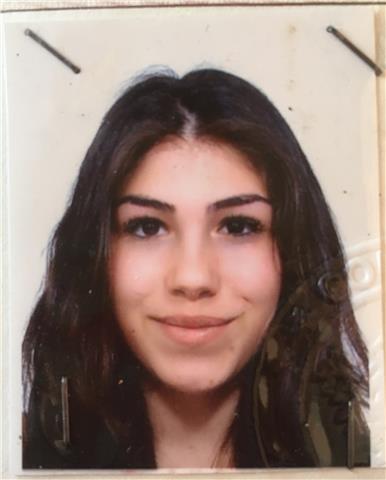 Diplomata al liceo scientifico, ho conseguito il certificato di lingua inglese B2. Offro ripetizioni per ragazzi delle medie e del liceo