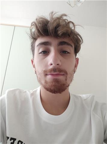 Ragazzo di 23 anni laureato in Ingegneria Elettronica offre ripetizioni di MATEMATICA FISICA ALGEBRA GEOMETRIA INFORMATICA a ragazzi dalle scuole medie alle superiori