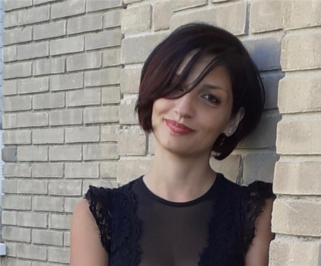 laureata in lettere e arti visive offre ripetizioni, aiuto compiti a studenti delle scuole primarie e secondarie