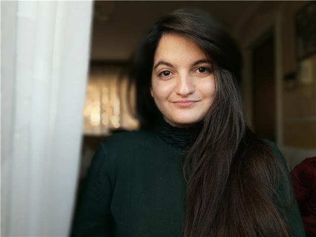 Insegnante madrelingua inglese offre lezioni e ripetizioni online via skype o zoom