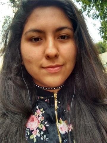 Estudiante de Psicología que ha llevado diversos talleres sobre redacción de ensayos, Gestión Cultural, además de haber brindado en diversos espacios talleres cartoneros para hacer tu propio libro