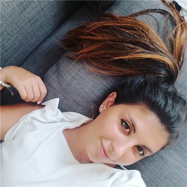 Insegnante inglese per aiuto compiti e ripetizioni