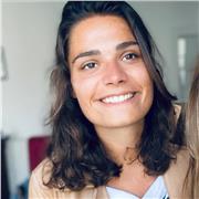 Orthophoniste, titulaire d'un baccalauréat littéraire, disponible pour donner des cours de français à des élèves rencontrant des difficultés dans leur scolarité