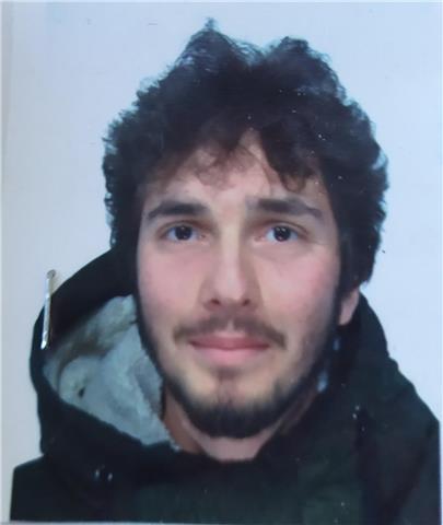 studente in storia contemporanea impartisce ripetizioni di storia per scuole medie superiori