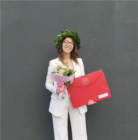 Laureata magistrale con certificazioni internazionali di lingua inglese ed esperienza all'estero da ripetizioni a ragazzi e bambini