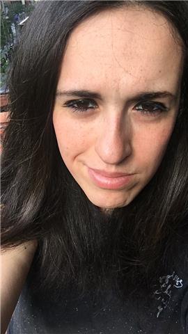 Profesora catalana se ofrece a dar clases particulares de historia, historia del arte, lengua catalana o español, literatura