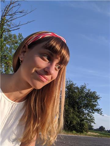 Offro ripetizioni di filosofia, italiano, storia tutte le materia legate alle scienze umane e aiuto compiti per tutti i bambini! Ho molta esperienza sia con ragazzi che con i più piccoli.
Non esitare a contattarmi :)
Chiara