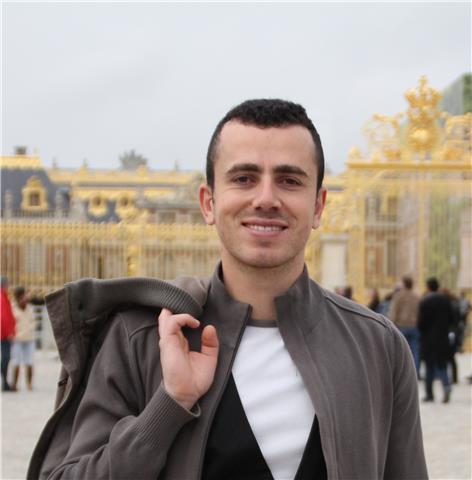 Professeur de Physique tous niveaux (jusqu'à la Terminale Spé Physique)