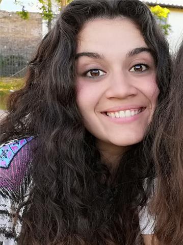 Sono una ex Au Pair negli Stati Uniti, adesso vivo nella provincia di Firenze e sono disponibile ad aiutare con ripetizioni e dialogo per tutte le età