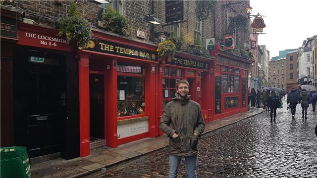 Profesor particular de inglés a domicilio. Nivel proficiency, posibilidad de preparar exámenes Cambridge