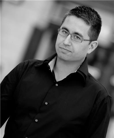 Santi da clases online, de cualquier materia por debajo de la universidad