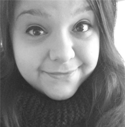 Laureta in lingue offre lezioni di inglese