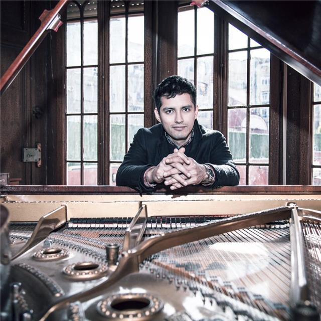 Clases de piano a todos los niveles música clásica y arreglo para piano