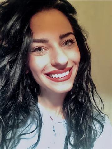 Insegnante/psicoterapeuta mi offro per lezioni e sedute psicologia