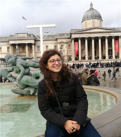 Profesora de inglés, español y francés