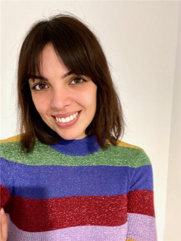 Sonia - Deutschlehrerin