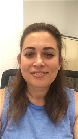 No tengo titulo pero soy nativa italiana y bilingüe en castellano. también hablo otros idiomas... me gustaría dar clases de conversación o gramática de italiano