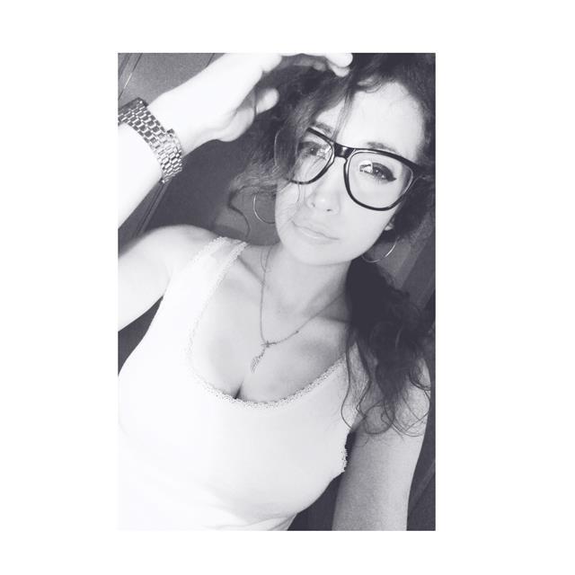 LAUREATA IN FILOSOFIA IMPARTISCE LEZIONI DI ITALIANO, STORIA E CHIARAMENTE FILOSOFIA. PREZZI MODICI.

Contatto instagram: u