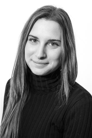 Tengo amplia experiencia en materias de ciencias como matemáticas o biología.

he estudiado biotecnología y un curso de ciencia de datos donde he tenido la oportunidad de aprender bien todas estas materias.

considero que tengo la habilidad de conectar rá