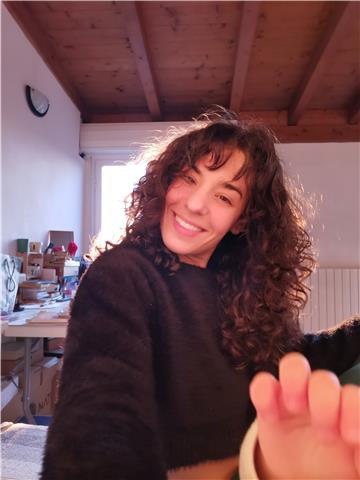 Bonjour, besoin d'aide avec ton français ?
Sono di madre lingua francese in Italia da parecchi anni e quindi billingua e offro lezione online. Contattami per più ampie informazione.
A bientôt!